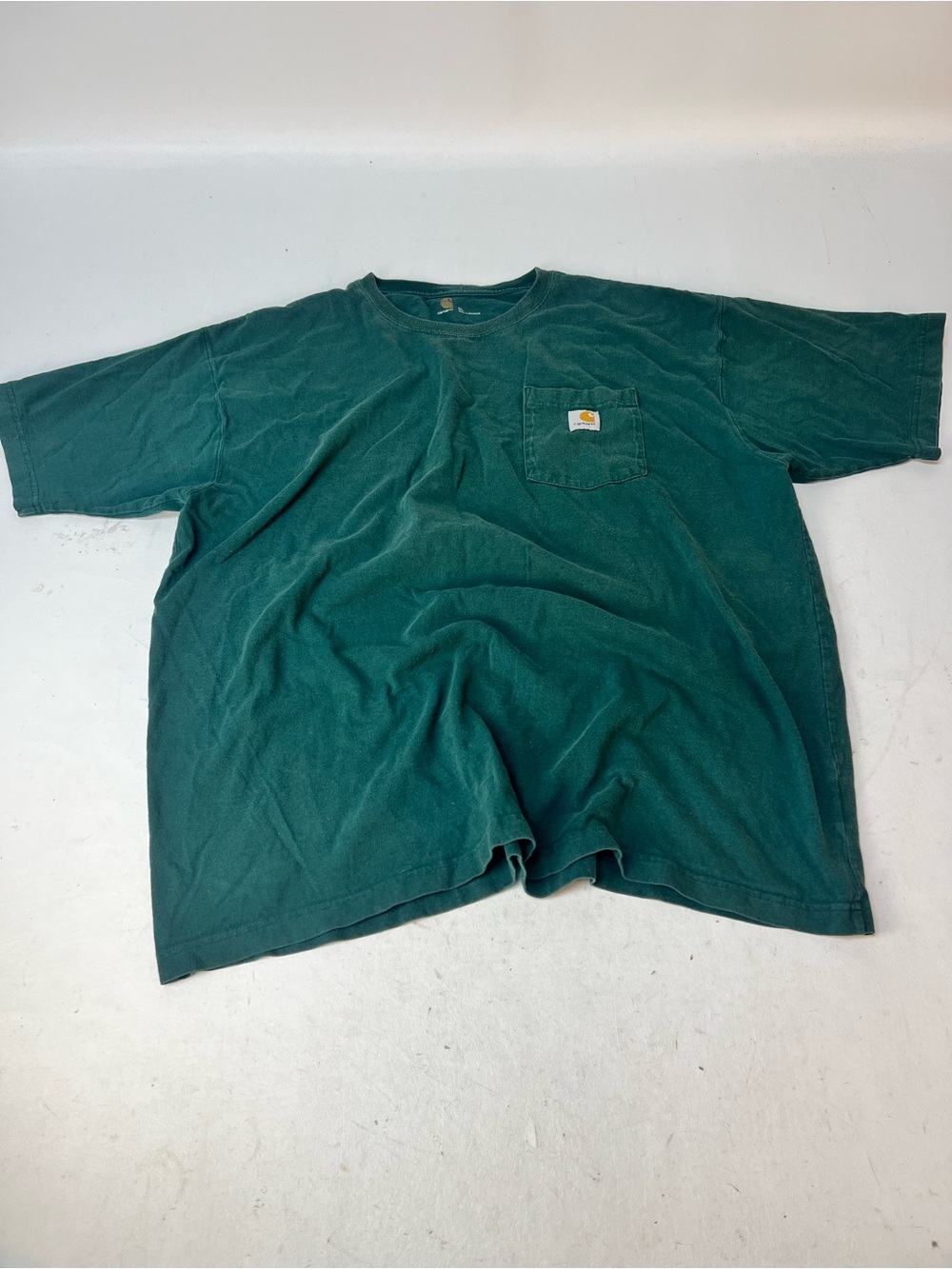 Carhartt Men's Short-Sleeve Pocket Tee in Dark Green